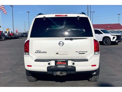 Used 2013 Nissan Armada Platinum w/ Platinum Reserve Pkg image 4