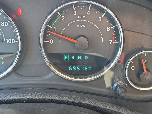 Used 2015 Jeep Wrangler Sport AWD/4WD image 18