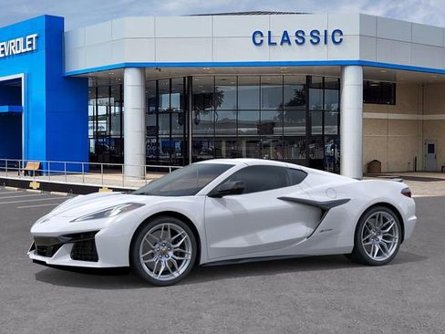 New 2026 Chevrolet Corvette Z06 RWD image 2