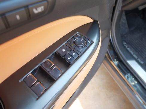 Used 2023 Lexus NX 350 AWD w/ Premium Package image 7