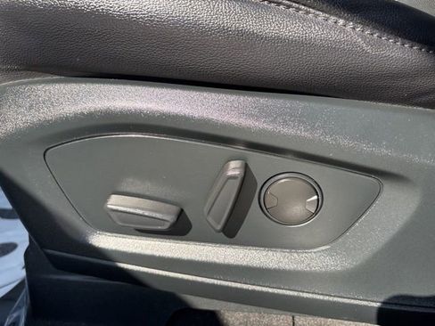 Certified 2022 Ford Explorer Limited w/ Equipment Group 301A image 13