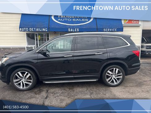 Used 2016 Honda Pilot Touring image 1