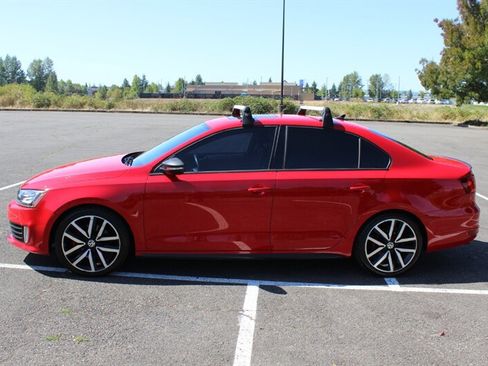 Used 2014 Volkswagen Jetta GLI Autobahn FWD image 7