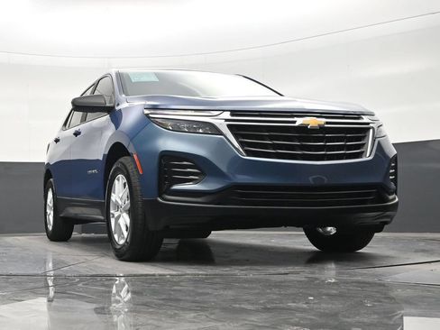 Used 2024 Chevrolet Equinox LS FWD image 26