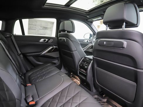 New 2026 BMW X6 xDrive40i image 29