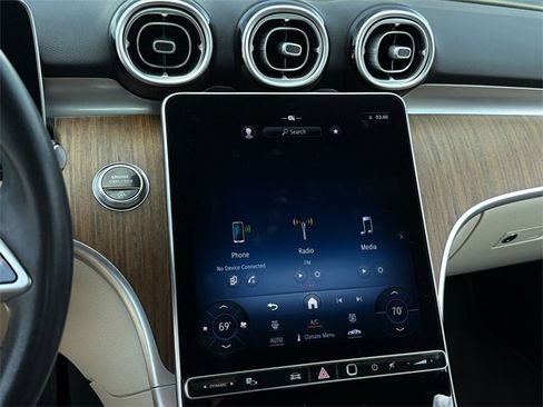 Used 2023 Mercedes-Benz C 300 Sedan image 25