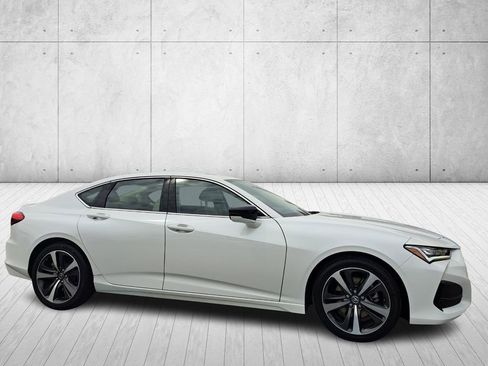 Used 2025 Acura TLX Technology Package image 3