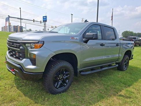 New 2025 Chevrolet Silverado 1500 Custom Trail Boss image 2