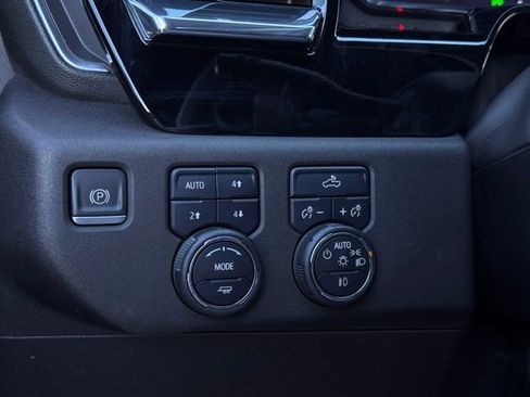 Used 2023 Chevrolet Silverado 1500 RST image 42