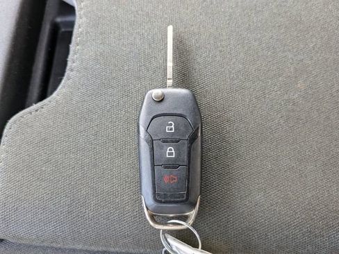 Used 2023 Ford F150 XLT image 27