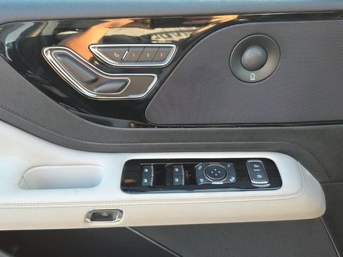 Used 2025 Lincoln Aviator Reserve w/ Illumination Package RWD image 30
