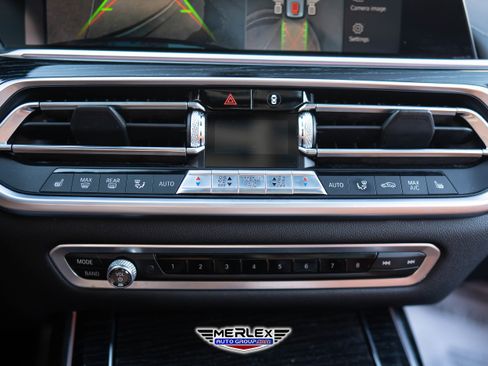 Used 2019 BMW X7 xDrive50i w/ Dynamic Handling Package image 35