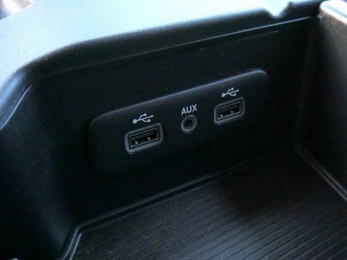 Used 2022 RAM 1500 Classic Warlock w/ Electronics Group AWD/4WD image 33