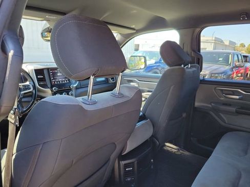 Used 2021 RAM 1500 Big Horn image 26