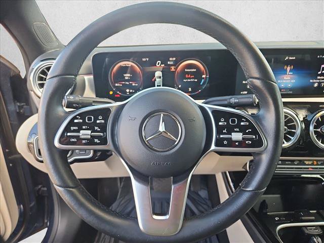 Used 2022 Mercedes-Benz A 220 image 13