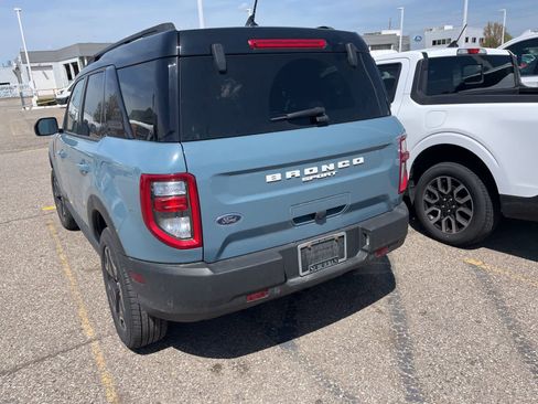 Used 2021 Ford Bronco Sport Outer Banks w/ Outer Banks Package AWD/4WD image 12