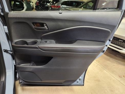 Certified 2024 Honda Passport TrailSport image 31