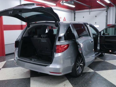 Used 2023 Honda Odyssey Touring image 27