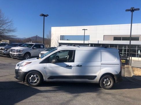Certified 2019 Ford Transit Connect XL w/ Trailer Tow Package image 3