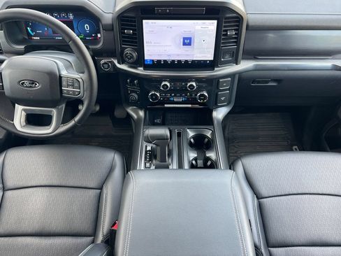 Used 2025 Ford F150 Lariat w/ Equipment Group 501A Mid AWD/4WD image 10