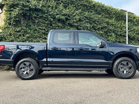 New 2025 Ford F150 Lightning Flash image 3