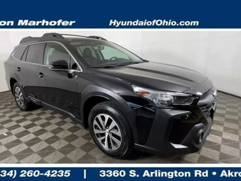 Used 2023 Subaru Outback Premium AWD/4WD image 1