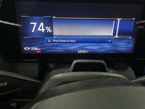 Used 2024 Chevrolet Equinox EV RS image 13