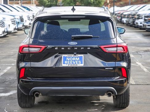 Used 2024 Ford Escape ST-Line image 9