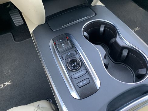 Used 2020 Acura MDX SH-AWD w/ Technology Package image 25