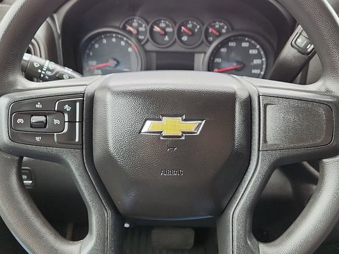 Used 2022 Chevrolet Silverado 1500 Custom AWD/4WD image 12