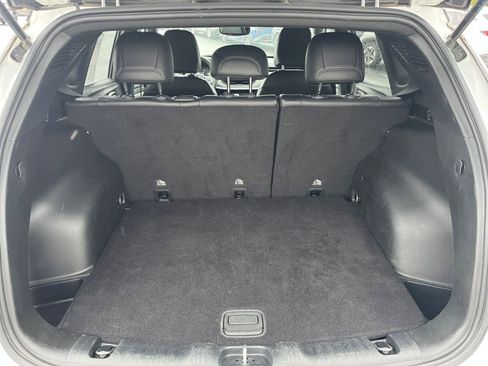 Used 2025 Jeep Compass Limited image 33