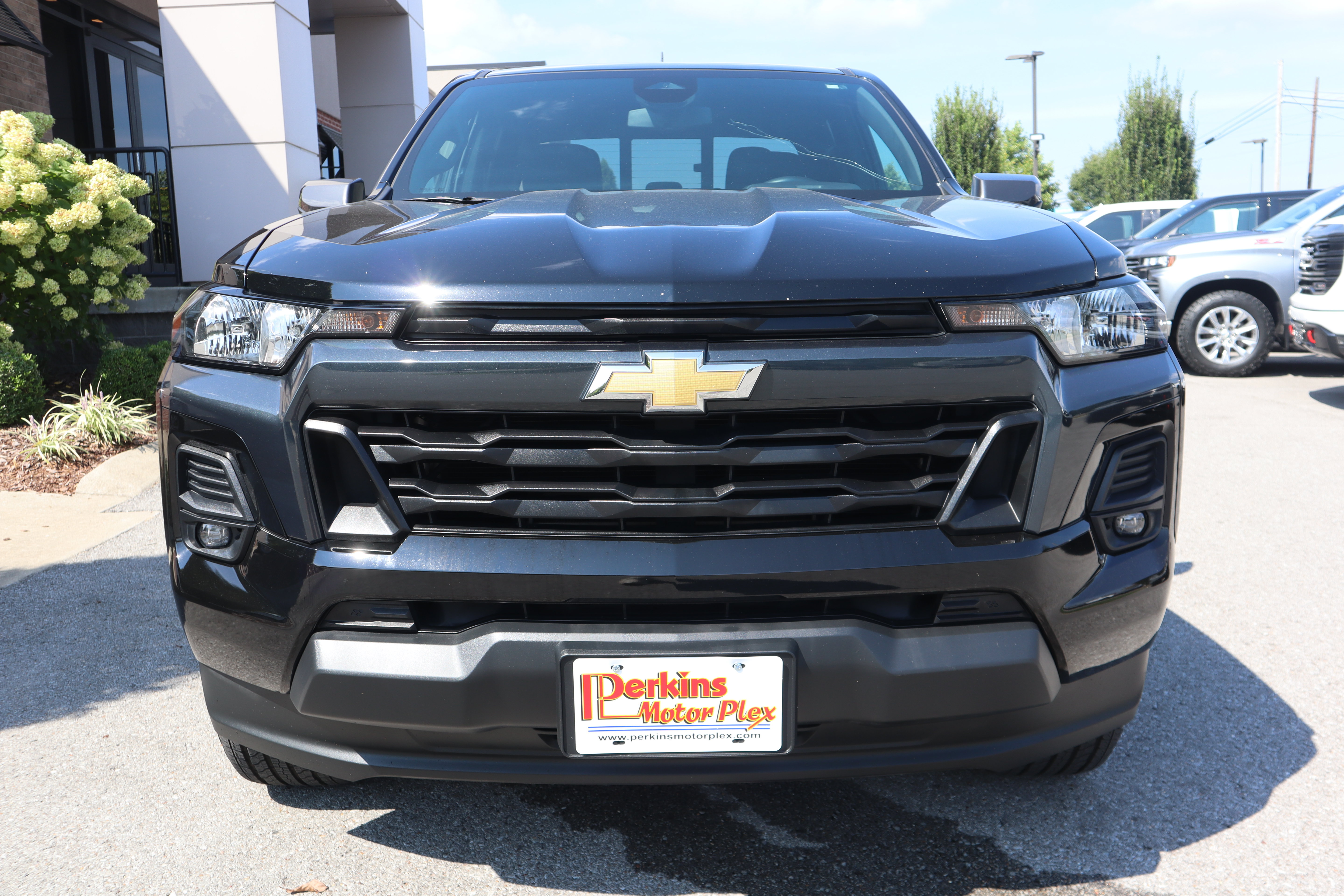 Used 2023 Chevrolet Colorado LT w/ LT Convenience Package RWD image 3