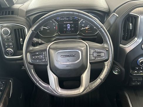 Used 2019 GMC Sierra 1500 Denali w/ Denali Ultimate Package image 18