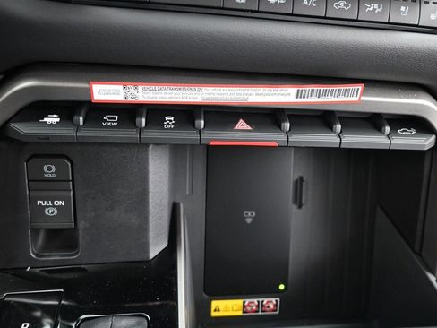 New 2026 Toyota Tundra Platinum image 32