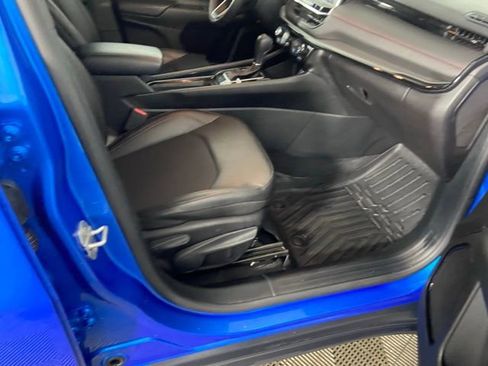 Used 2025 Jeep Compass Trailhawk image 12