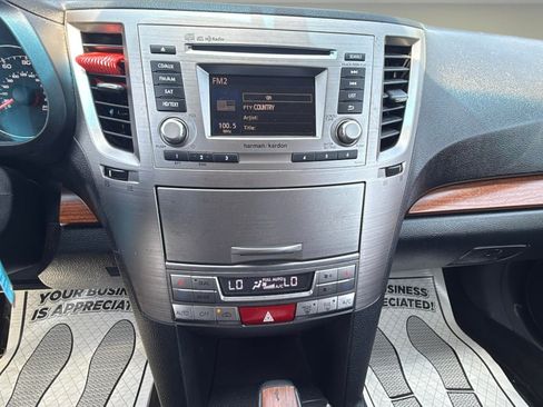 Used 2014 Subaru Outback 2.5i Limited AWD/4WD image 10