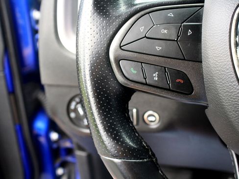 Used 2020 Dodge Charger R/T image 17