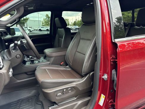 Used 2024 GMC Sierra 1500 Denali w/ Denali Reserve Package RWD image 16
