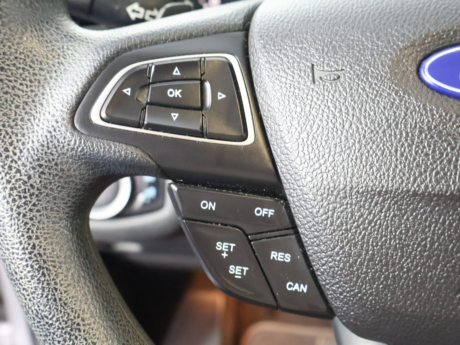 Used 2017 Ford Escape SE w/ Equipment Group 201A AWD/4WD image 34