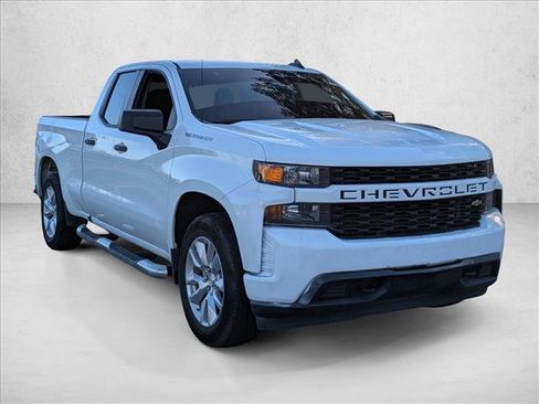 Used 2021 Chevrolet Silverado 1500 Custom image 8