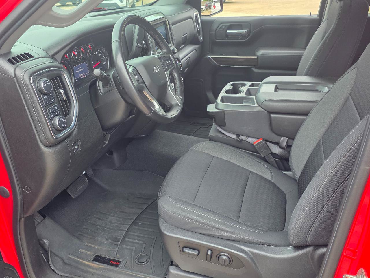 Used 2021 Chevrolet Silverado 1500 RST w/ Rally Edition AWD/4WD image 8