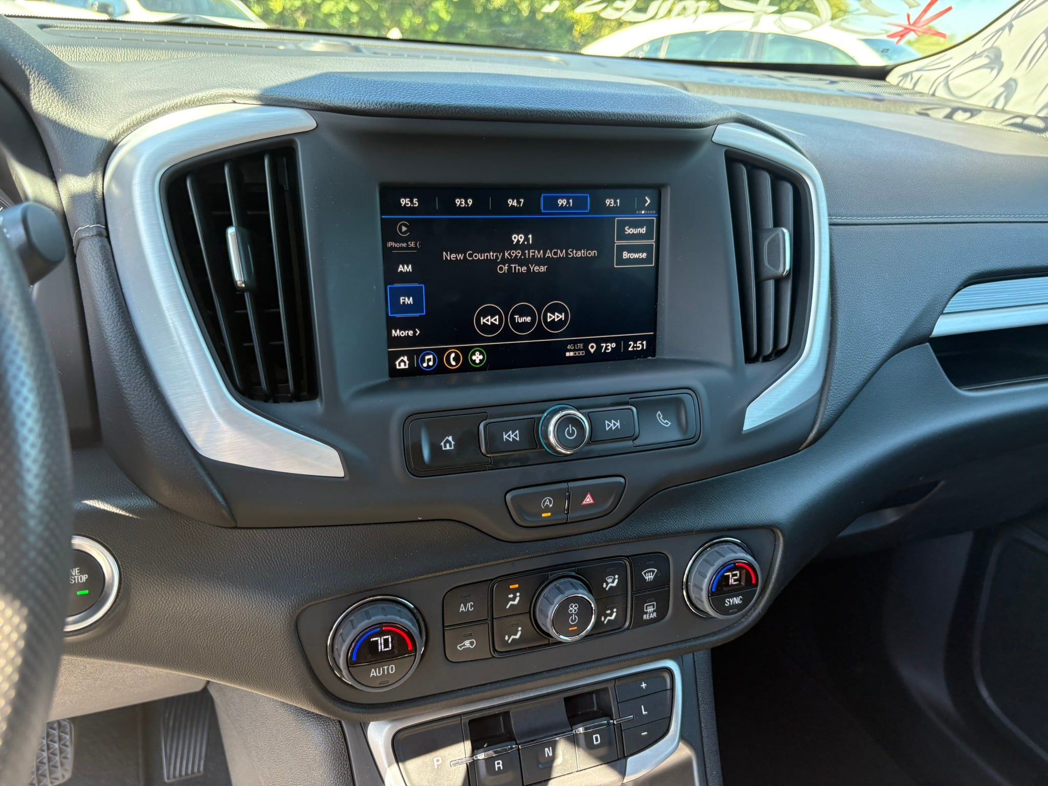 Used 2023 GMC Terrain SLE w/ Driver Convenience Package FWD image 23
