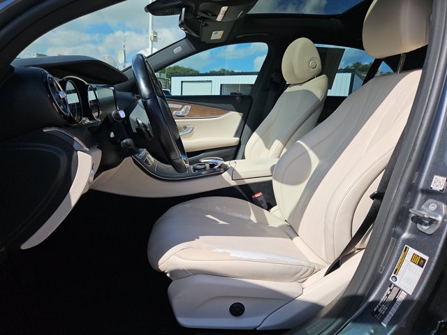 Used 2018 Mercedes-Benz E 300 image 17