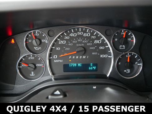 Used 2024 Chevrolet Express 3500 LT w/ LT Preferred Equipment Group image 15