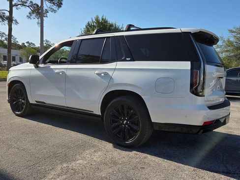 Used 2022 Cadillac Escalade Sport Platinum image 5