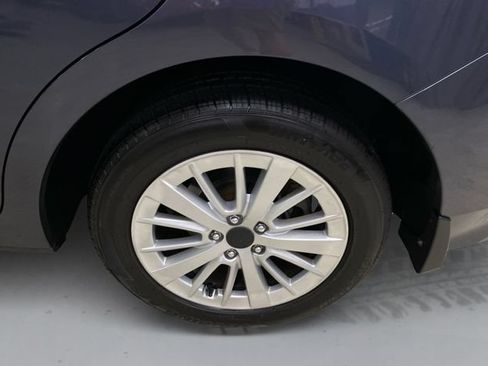 Used 2017 Subaru Impreza 2.0i Premium w/ BSD & Rcta/SRF/Eyesight AWD/4WD image 17