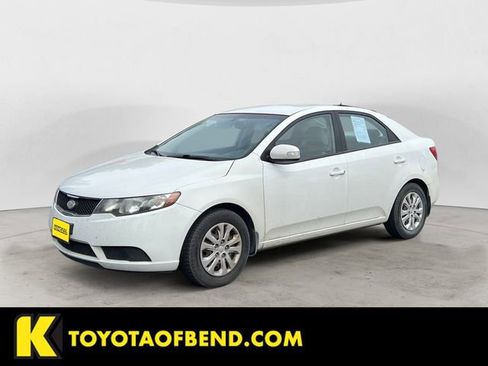 Used 2010 Kia Forte EX FWD image 1