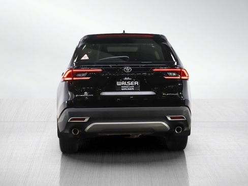 Used 2025 Toyota Grand Highlander AWD Hybrid image 4