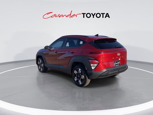 Used 2025 Hyundai Kona SEL image 6