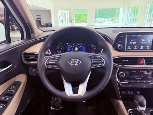 Used 2019 Hyundai Santa Fe Limited AWD/4WD image 17